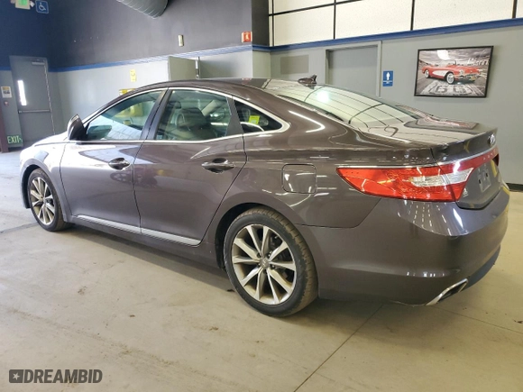 2015 Hyundai Azera with VIN KMHFG4JG3FA472426, listed as a Copart auction lot 53330305 with 220,760 mi miles and Clean Title. Bid and sale history available at carsss.com. Image 2.
