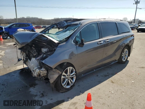 2021 Toyota Sienna Limited with VIN 5TDESKFC0MS030356, listed as a Copart auction lot 42554835 with 165,343 mi miles and Salvage Title. Bid and sale history available at DreamBid. Image 1.