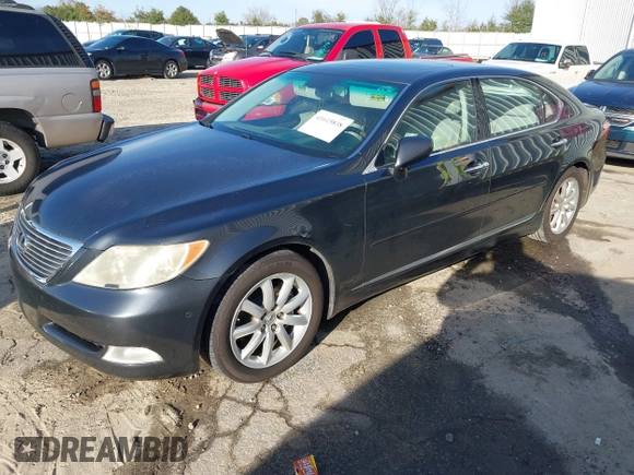 2008 Lexus LS LWB with VIN JTHGL46F885028568, listed as a IAAI auction lot 41615838 with 225,793 mi miles. Bid and sale history available at carsss.com. Image 17.