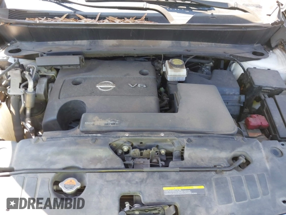 2016 Nissan Pathfinder SV with VIN 5N1AR2MN0GC640306, listed as a IAAI auction lot 41695227 with 175,884 mi miles. Bid and sale history available at carsss.com. Image 10.