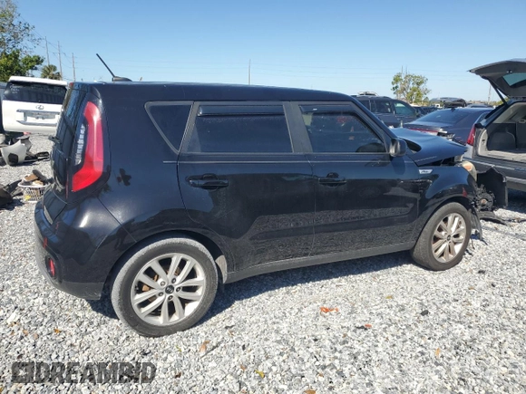 2018 Kia Soul + with VIN KNDJP3A52J7519328, listed as a Copart auction lot 48388245 with 186,425 mi miles and Salvage Title. Bid and sale history available at carsss.com. Image 3.