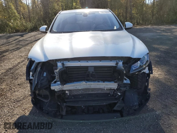 2019 Jaguar F-Pace 25t Prestige with VIN SADCK2FX1KA392222, listed as a Copart auction lot 76044604 with 105,235 mi miles and Salvage Title. Bid and sale history available at DreamBid. Image 5.