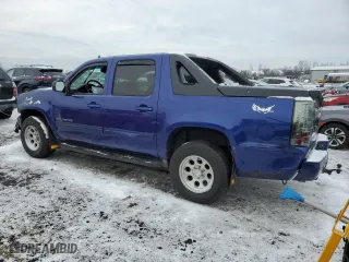 2010 Chevrolet Avalanche LS with VIN 3GNVKEE04AG229050, listed as a Copart auction lot 86075384 with 140,778 mi miles and Salvage Title. Bid and sale history available at carsss.com. Image 2.