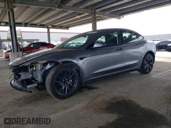2025 Tesla Model 3 Long Range with VIN 5YJ3E1EA8SF880617, listed as a Copart auction lot 49484815 with 2,625 mi miles and Salvage Title. Bid and sale history available at DreamBid. Image 1.