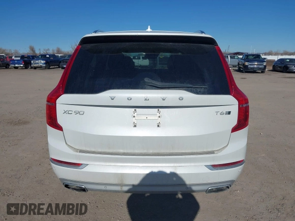 2018 Volvo XC90 Inscription with VIN YV4A22PL0J1386504, listed as a IAAI auction lot 41751916 with 73,081 mi miles. Bid and sale history available at carsss.com. Image 16.