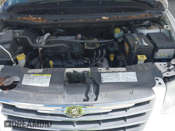 2007 Chrysler Town & Country Touring z VIN 2A4GP54L47R274792, wystawiony jako IAAI lot #42523960 z przebiegiem 69 081 mil mil oraz . Historia ofert i sprzedaży dostępna na DreamBid. Obrazek 10.