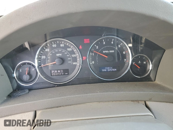 2009 Jeep Grand Cherokee Laredo with VIN 1J8HR48P89C532571, listed as a Copart auction lot 57309544 with 203,423 mi miles and Non Repairable. Bid and sale history available at carsss.com. Image 9.