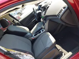 2016 Ford Escape SE z VIN 1FMCU9GX1GUC04815, wystawiony jako IAAI lot #42235499 z przebiegiem 84 713 mil mil oraz . Historia ofert i sprzedaży dostępna na DreamBid. Obrazek 5.