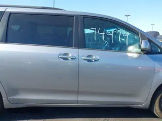 2013 Toyota Sienna XLE AAS with VIN 5TDYK3DC8DS318180, listed as a IAAI auction lot 42374479 with 189,977 mi miles and . Bid and sale history available at DreamBid. Image 13.
