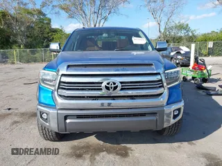 2017 Toyota Tundra 2WD Platinum with VIN 5TFGW5F1XHX225751, listed as a IAAI auction lot 41536231 with 159,962 mi miles. Bid and sale history available at carsss.com. Image 12.