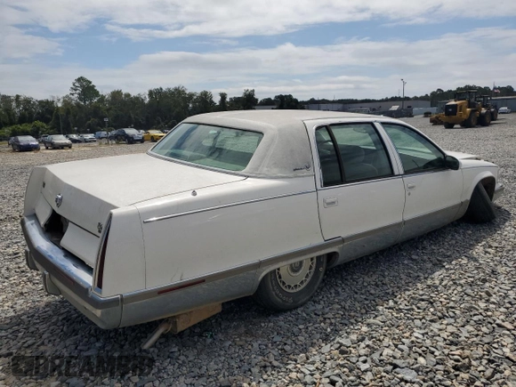 1996 Cadillac Fleetwood z VIN 1G6DW52P1TR715038, wystawiony jako Copart lot #69987194 z przebiegiem Nie podano mil oraz Szkody całkowita. Historia ofert i sprzedaży dostępna na DreamBid. Obrazek 3.