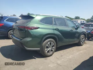 2024 Toyota Highlander LE with VIN 5TDKDRBH5RS539941, listed as a Copart auction lot 66312625 with 19,189 mi miles and Salvage title. Bid and sale history available at DreamBid. Image 3.