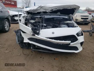2020 Mercedes-Benz CLA with VIN WDD5J4GB2LN060733, listed as a Copart auction lot 70671402 with 6,689 mi miles. Bid and sale history available at carsss.com. Image 5.