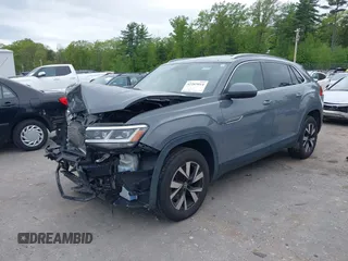 2020 Volkswagen Atlas SEL with VIN 1V2ME2CA3LC220933, listed as a IAAI auction lot 42265014 with 43,343 mi miles and . Bid and sale history available at DreamBid. Image 2.