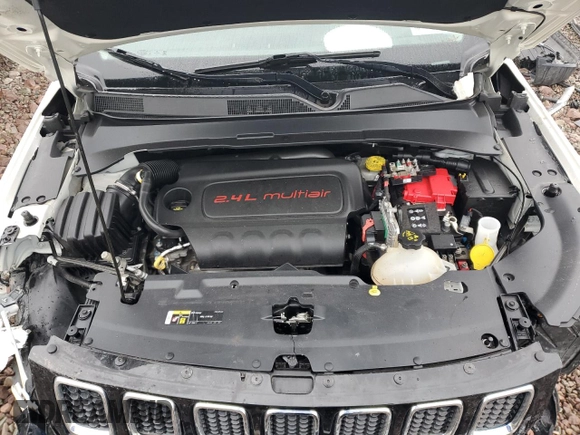 2019 Jeep Compass Limited z VIN 3C4NJDCB0KT599043, wystawiony jako Copart lot #56011245 z przebiegiem Nie podano mil oraz Szkoda całkowita • Salvage title. Historia ofert i sprzedaży dostępna na DreamBid. Obrazek 12.