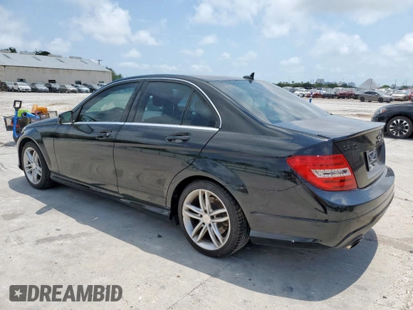 2014 Mercedes-Benz C 250 Sport with VIN WDDGF4HB9ER319044, listed as a Copart auction lot 58159395 with 122,330 mi miles and Clean title. Bid and sale history available at DreamBid. Image 2.
