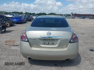 2009 Nissan Altima S with VIN 1N4AL21E59N544078, listed as a IAAI auction lot 41948389 with 149,484 mi miles and . Bid and sale history available at DreamBid. Image 16.