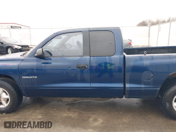 2002 Dodge Dakota with VIN 1B7GL12X32S626025, listed as a IAAI auction lot 41546565 with 269,061 mi miles and . Bid and sale history available at carsss.com. Image 15.