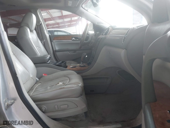 2009 Buick Enclave CXL with VIN 5GAEV23D69J138913, listed as a IAAI auction lot 41855696 with 235,818 mi miles. Bid and sale history available at carsss.com. Image 5.
