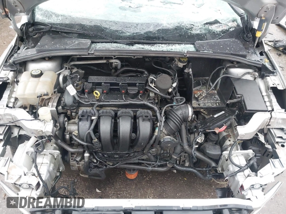 2013 Ford Focus SE z VIN 1FADP3F28DL107069, wystawiony jako IAAI lot #41412256 z przebiegiem 160 727 mil mil oraz . Historia ofert i sprzedaży dostępna na DreamBid. Obrazek 10.
