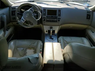 2005 Infiniti FX35 with VIN JNRAS08W75X218197, listed as a Copart auction lot 70484194 with 153,426 mi miles and Salvage Title. Bid and sale history available at carsss.com. Image 8.