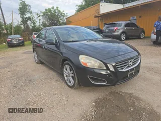 2013 Volvo S60 T5 Premier with VIN YV1612FS8D2184135, listed as a Copart auction lot 54795805 with 161,588 mi miles and Clean Title. Bid and sale history available at carsss.com. Image 1.