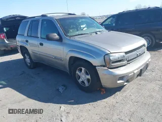 2002 Chevrolet TrailBlazer LTZ with VIN 1GNDT13S722204501, listed as a IAAI auction lot 41658875 with 162,007 mi miles. Bid and sale history available at carsss.com. Image 1.