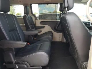 2016 Chrysler Town & Country Touring with VIN 2C4RC1BG5GR113795, listed as a Copart auction lot 72621854 with 162,273 mi miles and Clean Title. Bid and sale history available at DreamBid. Image 11.