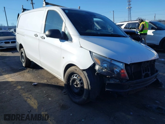 2017 Mercedes-Benz Metris Cargo with VIN WD3PG2EA1H3220209, listed as a IAAI auction lot 41242421 with 320,000 mi miles and . Bid and sale history available at carsss.com. Image 1.