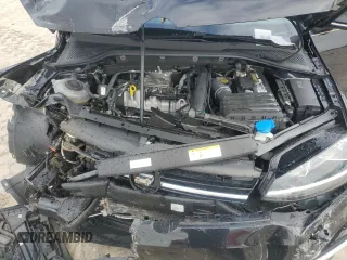 2021 Volkswagen Golf TSI z VIN 3VWG57AU2MM007509, wystawiony jako Copart lot #80248024 z przebiegiem 19 278 mil mil oraz Nie do naprawy • Non repairable. Historia ofert i sprzedaży dostępna na DreamBid. Obrazek 13.