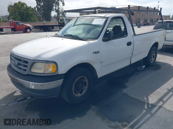 2000 Ford F-150 XL with VIN 1FTZF1724YNB21874, listed as a IAAI auction lot 42489948 with 117,906 mi miles and . Bid and sale history available at DreamBid. Image 2.