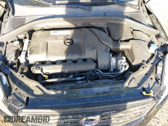 2015 Volvo XC60 T6 with VIN YV4902RK3F2721804, listed as a IAAI auction lot 41833744 with 105,855 mi miles and . Bid and sale history available at DreamBid. Image 10.