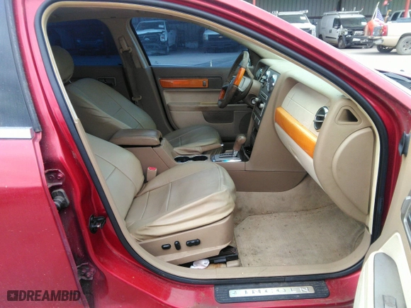 2008 Lincoln MKZ with VIN 3LNHM26TX8R643810, listed as a IAAI auction lot 41735436 with 155,144 mi miles. Bid and sale history available at carsss.com. Image 5.