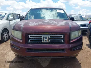 2008 Honda Ridgeline RT with VIN 2HJYK16238H509644, listed as a IAAI auction lot 42406127 with 305,933 mi miles and . Bid and sale history available at DreamBid. Image 6.