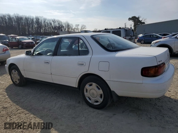 1995 Toyota Camry LE with VIN JT2GK12E3S0110799, listed as a Copart auction lot 47683795 with 46,051 mi miles and Clean Title. Bid and sale history available at carsss.com. Image 2.