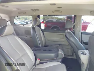 2017 Kia Sedona LX with VIN KNDMB5C19H6247894, listed as a IAAI auction lot 42069958 with 159,543 mi miles and . Bid and sale history available at DreamBid. Image 8.