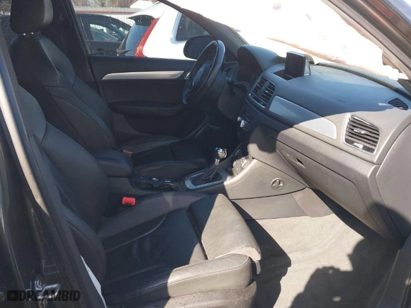 2018 Audi Q3 Premium Plus with VIN WA1HCCFS9JR014605, listed as a IAAI auction lot 41485258 with 73,062 mi miles. Bid and sale history available at carsss.com. Image 5.