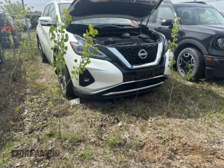 2023 Nissan Murano Platinum z VIN 5N1AZ2DS2PC108383, wystawiony jako Copart lot #54561335 z przebiegiem Nie podano mil oraz Czysty tytuł • Clean title. Historia ofert i sprzedaży dostępna na DreamBid. Obrazek 1.
