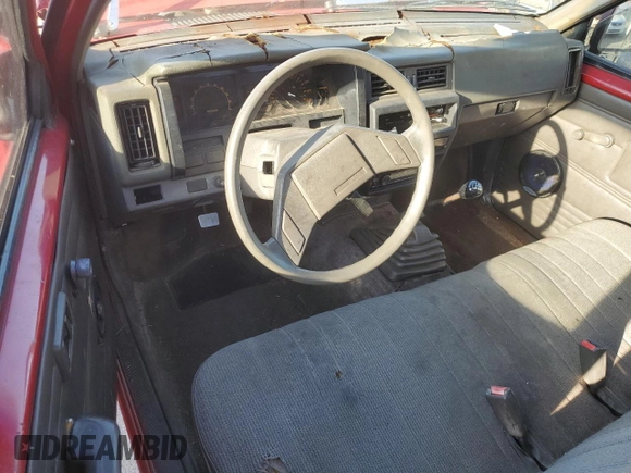 1988 Nissan Hardbody z VIN 1N6ND11S8JC346391, wystawiony jako Copart lot #48349645 z przebiegiem 183 175 mil mil oraz Szkoda całkowita • Salvage title. Historia ofert i sprzedaży dostępna na DreamBid. Obrazek 8.