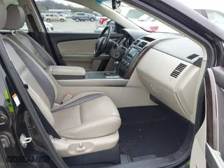 2011 Mazda CX-9 Grand Touring with VIN JM3TB2DAXB0300466, listed as a IAAI auction lot 41921411 with 196,257 mi miles. Bid and sale history available at carsss.com. Image 5.
