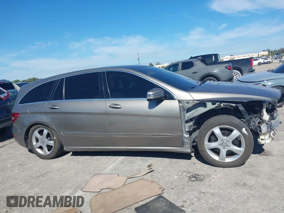 2012 Mercedes-Benz R 350 with VIN 4JGCB5HEXCA146176, listed as a IAAI auction lot 41442159 with 120,922 mi miles and . Bid and sale history available at DreamBid. Image 14.