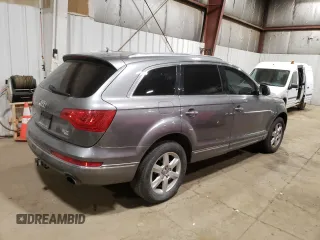 2015 Audi Q7 Premium Plus with VIN WA1LGAFEXFD028840, listed as a Copart auction lot 62537525 with 118,873 mi miles and Clean title. Bid and sale history available at DreamBid. Image 3.