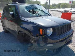 2018 Jeep Renegade Latitude z VIN ZACCJABB0JPJ07945, wystawiony jako IAAI lot #42540256 z przebiegiem 181 655 mil mil oraz . Historia ofert i sprzedaży dostępna na DreamBid. Obrazek 6.