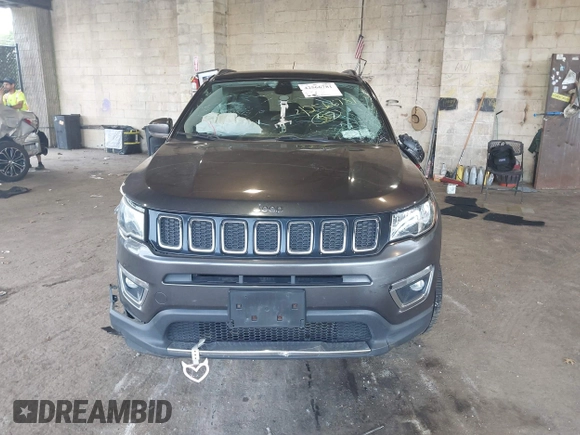 2019 Jeep Compass High Altitude z VIN 3C4NJDCB0KT741990, wystawiony jako IAAI lot #42566781 z przebiegiem 61 041 mil mil oraz . Historia ofert i sprzedaży dostępna na DreamBid. Obrazek 12.