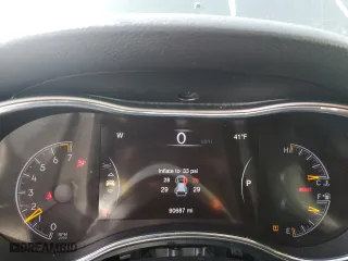 2019 Jeep Grand Cherokee Trailhawk with VIN 1C4RJFLG6KC577066, listed as a Copart auction lot 86624384 with 90,687 mi miles and Salvage Title. Bid and sale history available at carsss.com. Image 9.