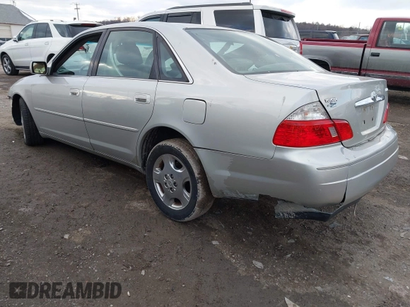 2004 Toyota Avalon XL with VIN 4T1BF28B64U386765, listed as a IAAI auction lot 41298352 with 201,539 mi miles and . Bid and sale history available at DreamBid. Image 3.