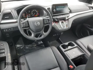 2025 Honda Odyssey Sport-L with VIN 5FNRL6H76SB001743, listed as a Copart auction lot 43417425 with 4,461 mi miles and Salvage Title. Bid and sale history available at carsss.com. Image 8.