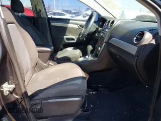 2012 Chevrolet Captiva Sport LS z VIN 3GNAL2EK5CS554415, wystawiony jako IAAI lot #41764028 z przebiegiem 179 527 mil mil oraz . Historia ofert i sprzedaży dostępna na DreamBid. Obrazek 5.