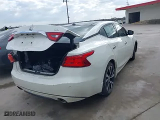 2018 Nissan Maxima SL with VIN 1N4AA6AP8JC363670, listed as a IAAI auction lot 41153398 with 170,160 mi miles. Bid and sale history available at carsss.com. Image 4.