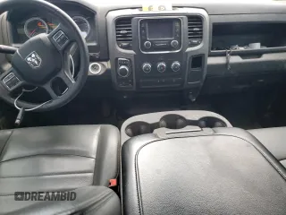 2021 Ram 1500 Tradesman z VIN 1C6RR7FG2MS574644, wystawiony jako Copart lot #70448204 z przebiegiem Nie podano mil oraz Szkoda całkowita • Salvage title. Historia ofert i sprzedaży dostępna na DreamBid. Obrazek 8.